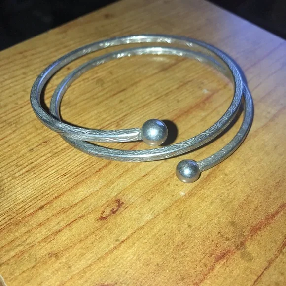 Aztec sterling Silver vintage Bracelet - Picture 2 of 3